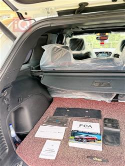 جیپ گراند شیرۆکی